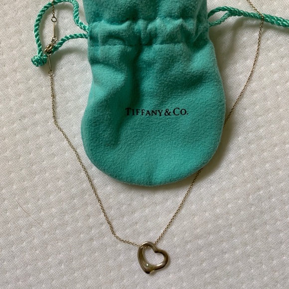 Tiffany & Co floating heart - Picture 1 of 1